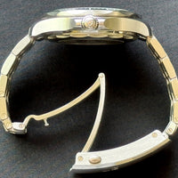 Omega Seamaster Diver 300 M Green Dial watch for Men/Unisex