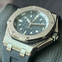 Audemars Piguet Royal Oak Offshore Diver watch for Men/Unisex