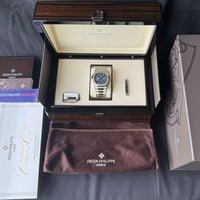 Patek Philippe Nautilus Perpetual Calendar watch for Men/Unisex