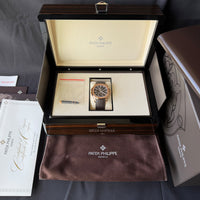 Patek Philippe Aquanaut Brown watch for Men/Unisex