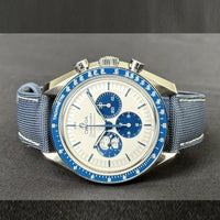 Omega Speedmaster Professional Moonwatch Silver Snoopy Award watch for Men/Unisex