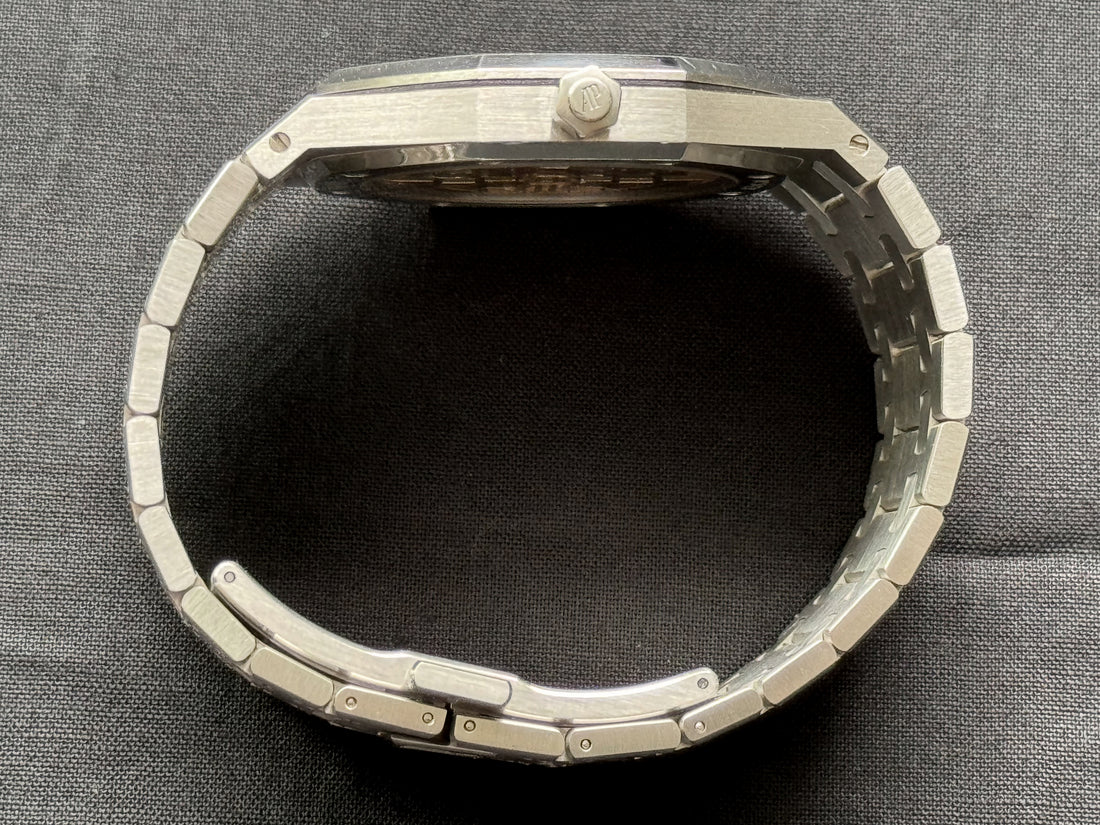 Audemars Piguet Royal Oak Jumbo watch for Men/Unisex
