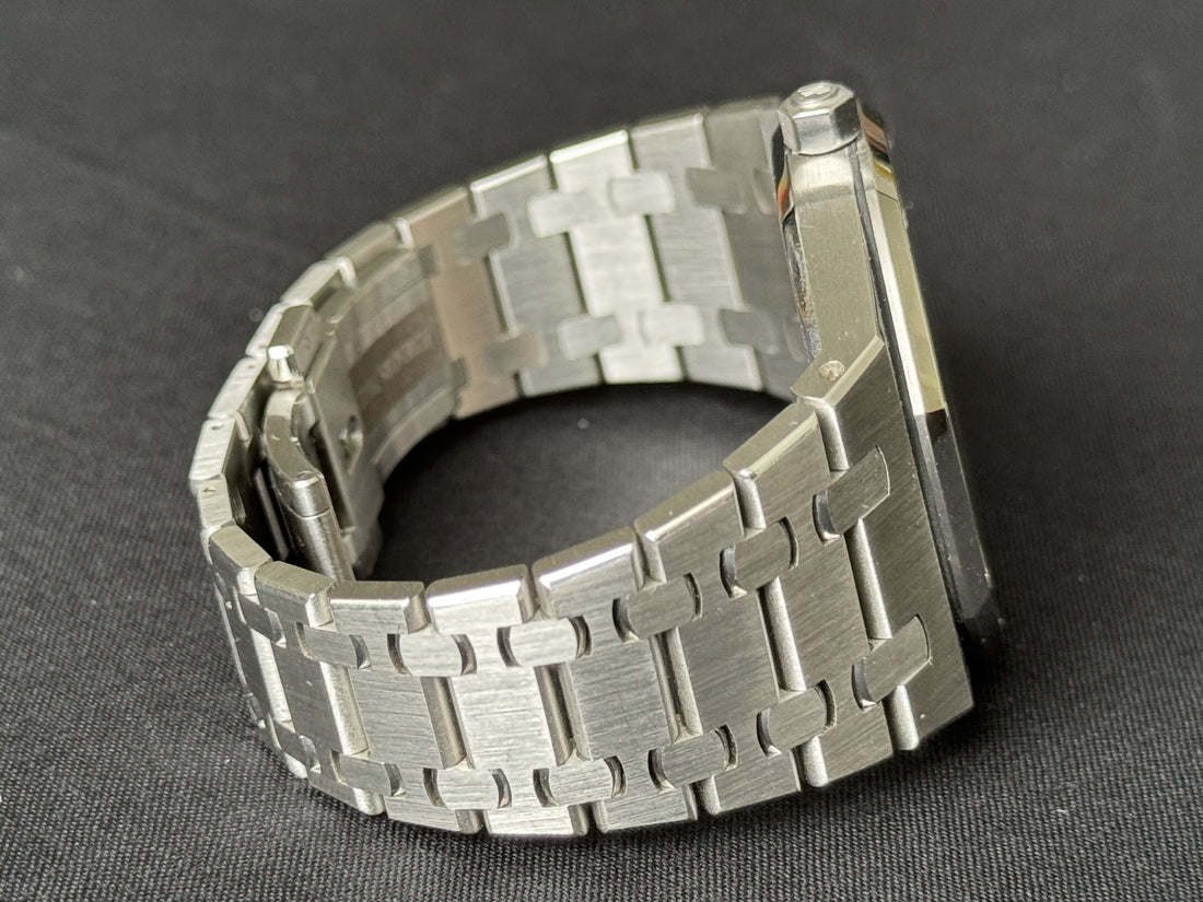 Audemars Piguet Royal Oak Jumbo watch for Men/Unisex