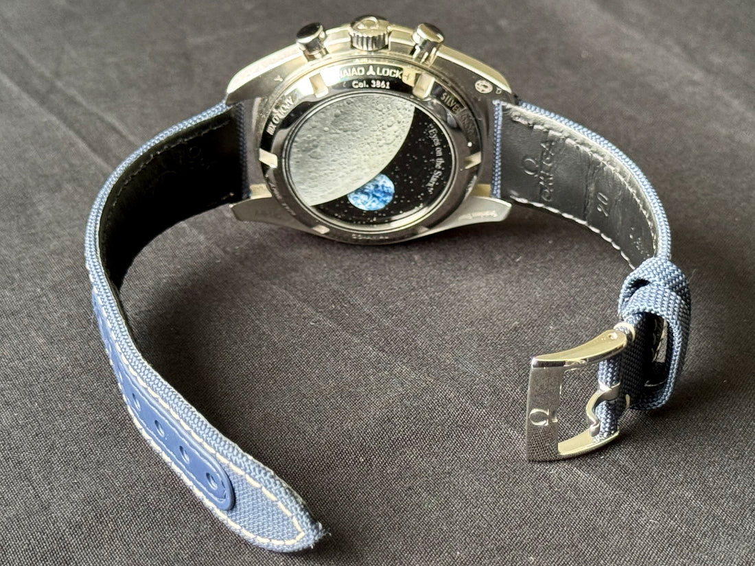 Omega Speedmaster Professional Moonwatch Silver Snoopy Award watch for Men/Unisex