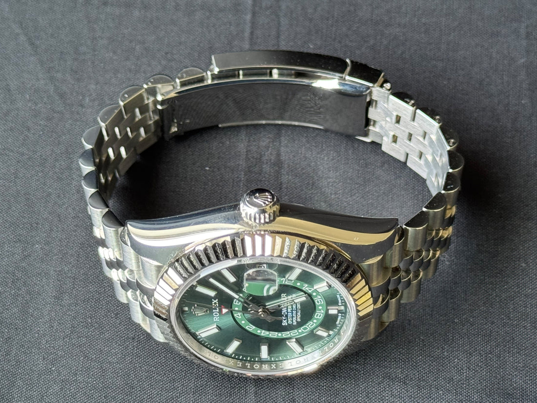Rolex Sky-Dweller Green Dial watch for Men/Unisex