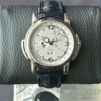 Ulysse Nardin GMT +/- Perpetual watch for Men/Unisex