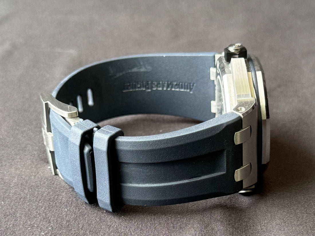 Audemars Piguet Royal Oak Offshore Diver watch for Men/Unisex