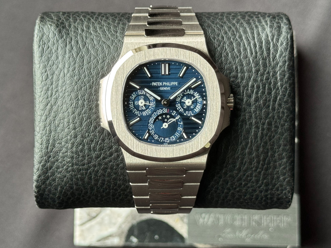 Patek Philippe Nautilus Perpetual Calendar watch for Men/Unisex