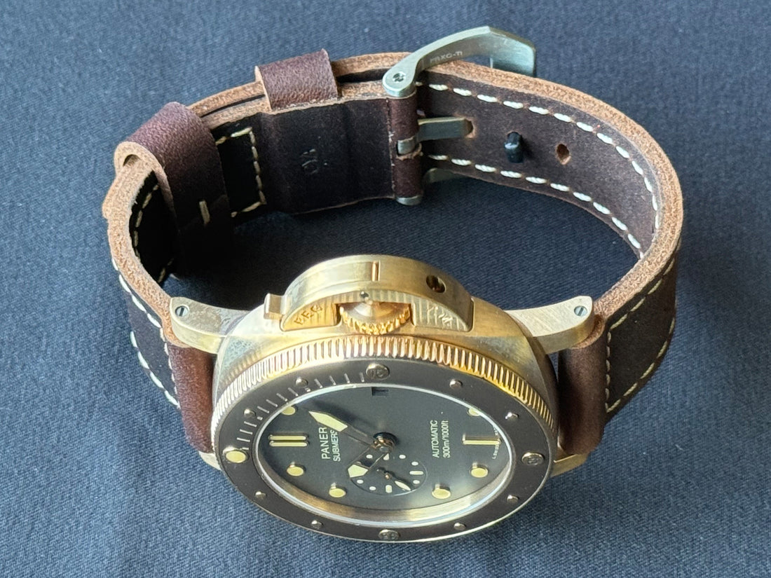 Panerai Luminor Submersible watch for Men/Unisex