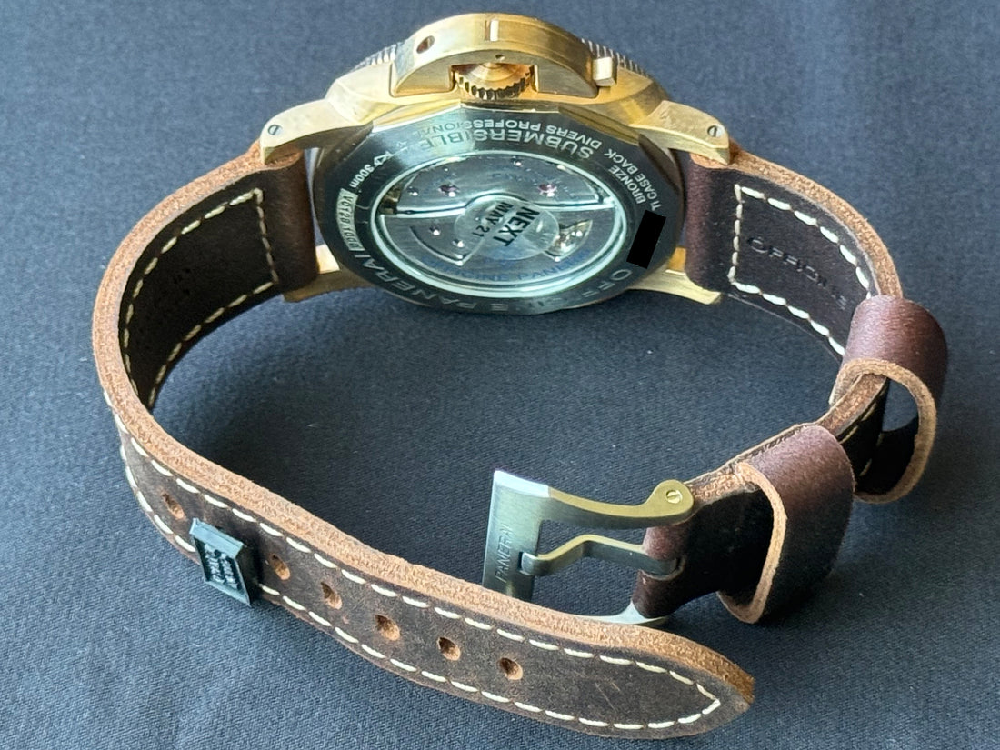 Panerai Luminor Submersible watch for Men/Unisex