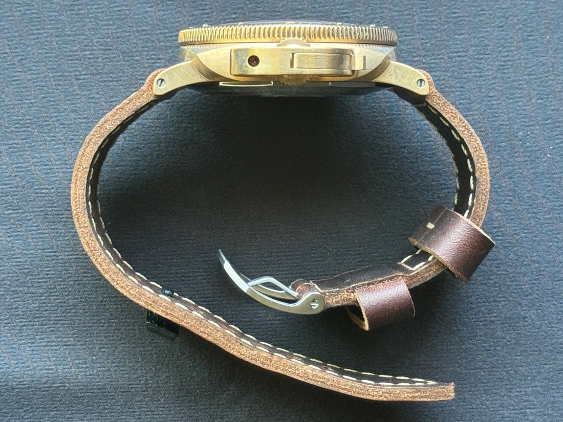 Panerai Luminor Submersible watch for Men/Unisex