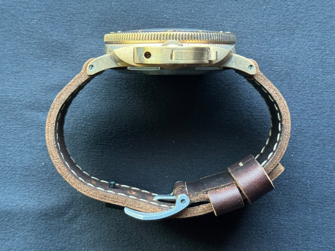 Panerai Luminor Submersible watch for Men/Unisex