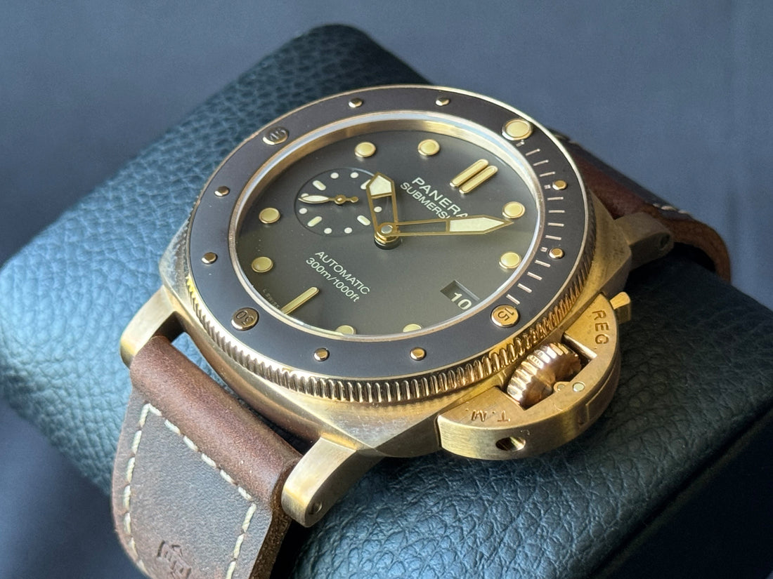 Panerai Luminor Submersible watch for Men/Unisex