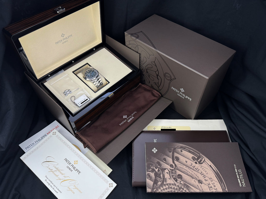 Patek Philippe Nautilus Blue/Black Gradient Dial watch for Men/Unisex