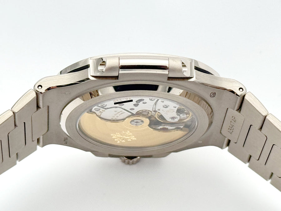 Patek Philippe Nautilus Blue Dial watch for Men/Unisex