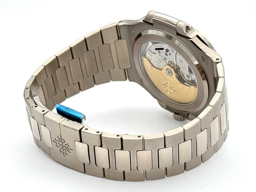 Patek Philippe Nautilus Blue Dial watch for Men/Unisex