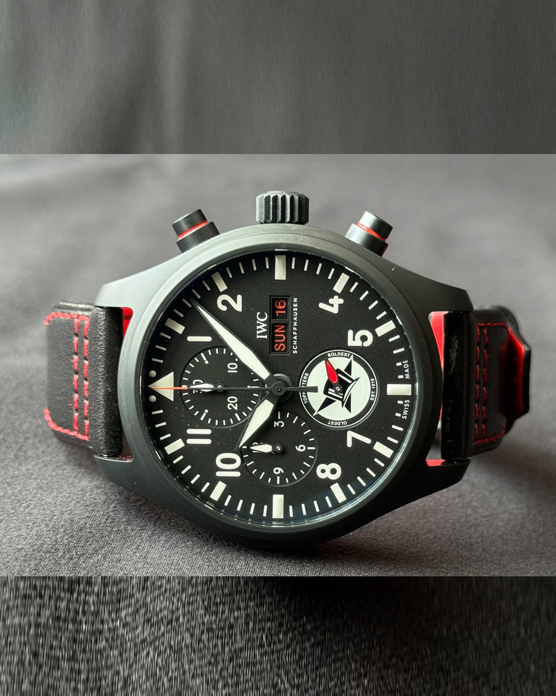 IWC Pilot Chronograph Pilot Edition Tophatters watch for Men/Unisex