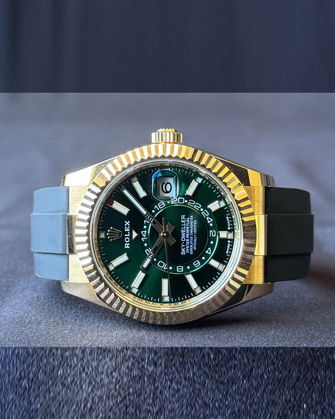 Rolex Sky-Dweller Oysterflex Bracelet watch for Men/Unisex